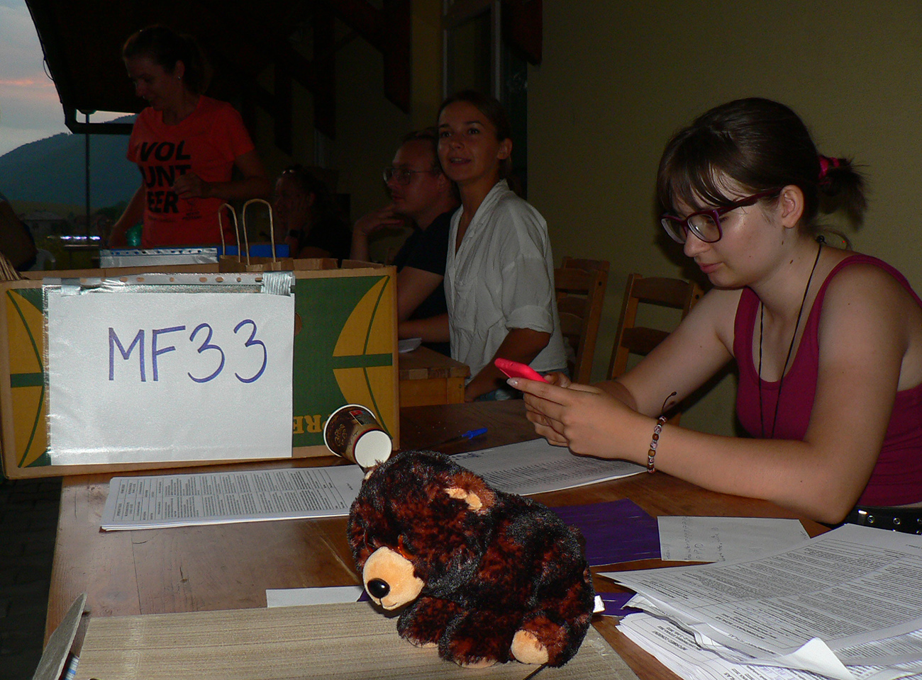 Okrem_strašenia_počasím_aj_tradičné_strašenie_medveďmi_na_prezentácii.