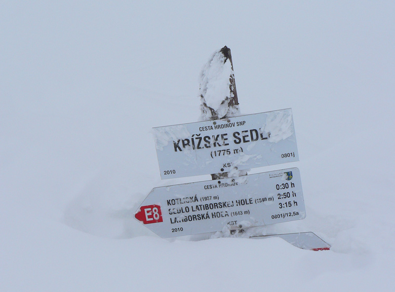 certovica-donovaly-na-pasoch-alebo-11-hodin-v-bielej-tme